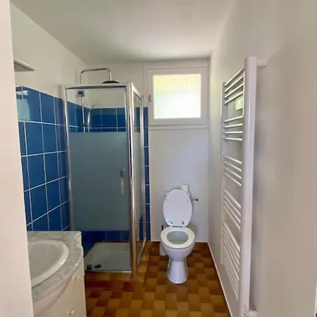 Avec Vue Sur Chateau Et Piscine Privee Διαμέρισμα